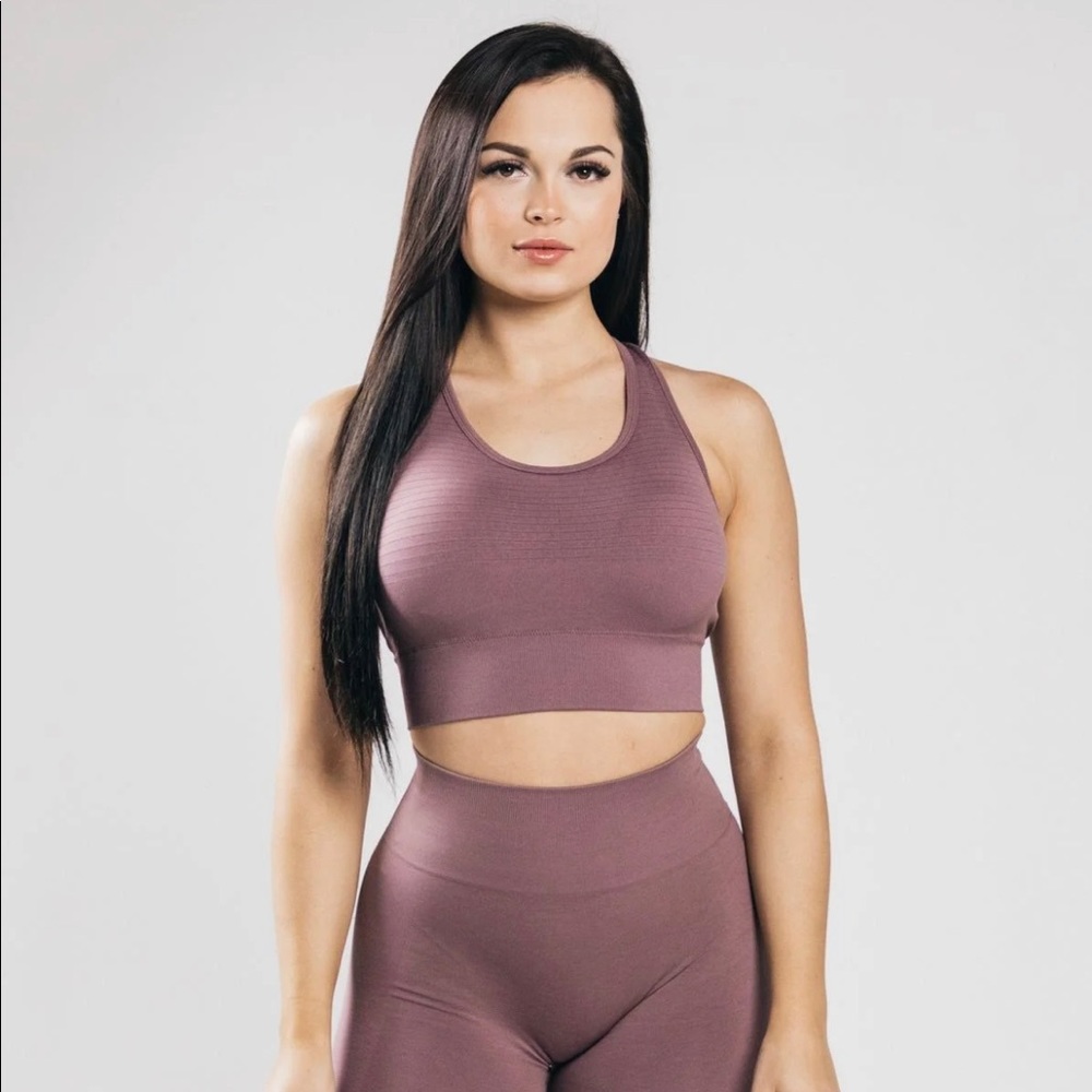 Alphalete Passive Purple Vault Bra